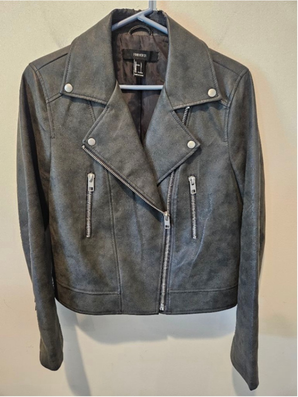 Women's FOREVER 21 Charcoal Faux Leather Moto Jacket Size L
